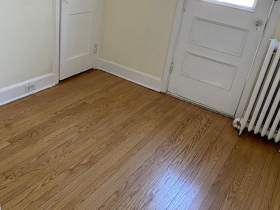 3rd image of 58 Paulding Ave #2