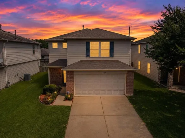 8723 Summerset Meadow Ct, Houston, TX 77075