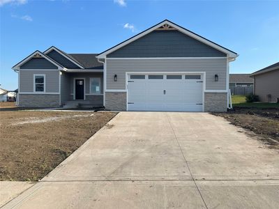 2505 N 8th Ave E, Newton, IA, 50208