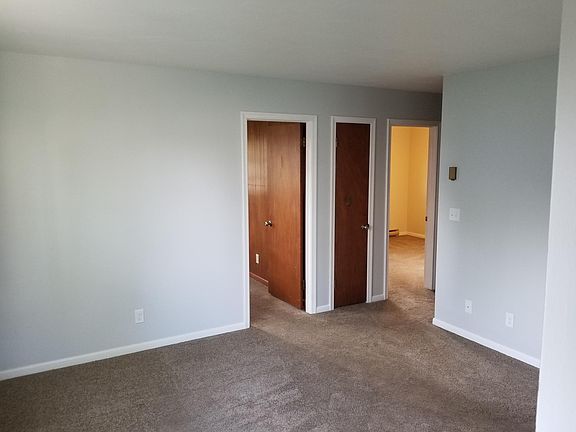 4th image of 1427 Glenwood St