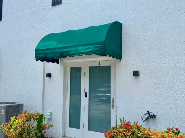 690 SE 23rd Ave APT 4