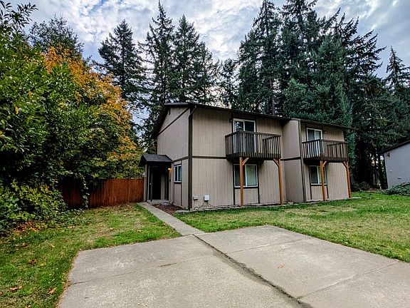 2nd image of 9179 Shadowcrest Ln NE