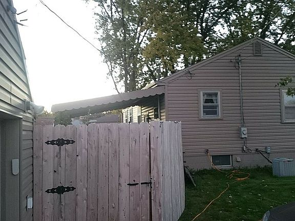 4th image of 1207 E 11th St