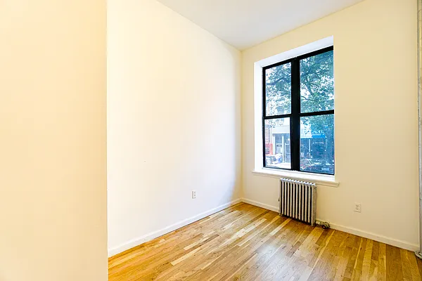 Rented by Compass | media 8