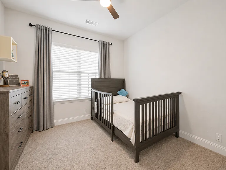 16601 Highland Dr — Photo 23