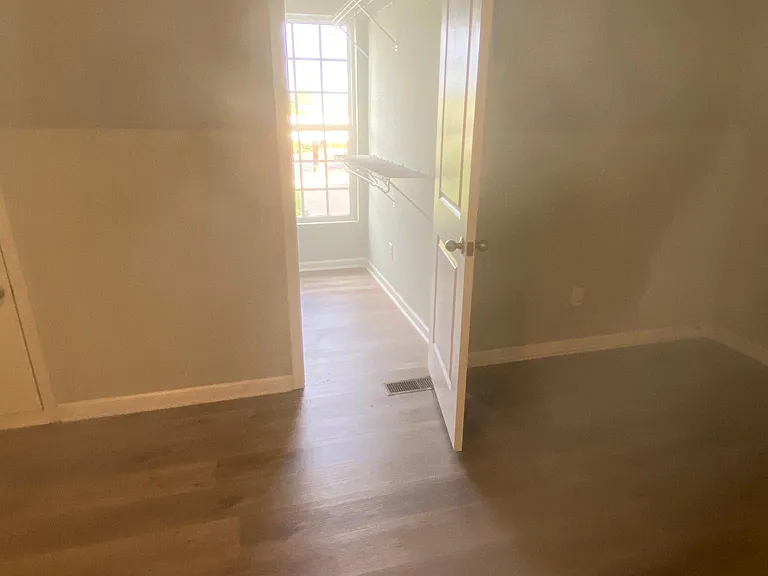9529 Longstone Ln — Photo 21