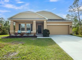 10116 Zebrafinch Ave, Weeki Wachee, FL 34614