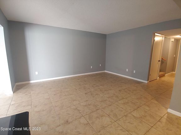 3rd image of 1241 Saint Andrews Dr #1241