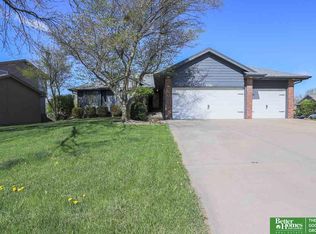 2720 N 152nd St, Omaha, NE 68116