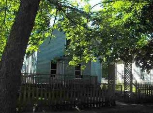 848 9th St, Beloit, WI 53511