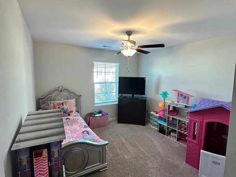 309 Ollivander Ln — Photo 24