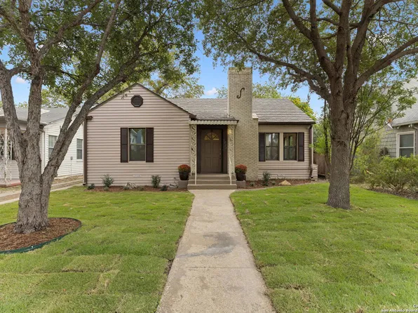 122 E Norwood Ct, San Antonio, TX 78212