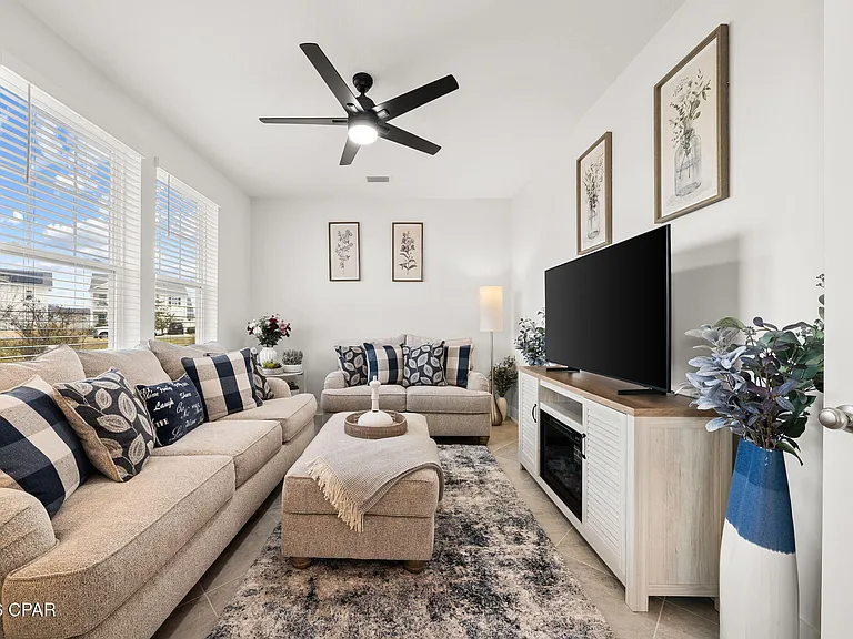 2101 Kingfisher Ct — Photo 10