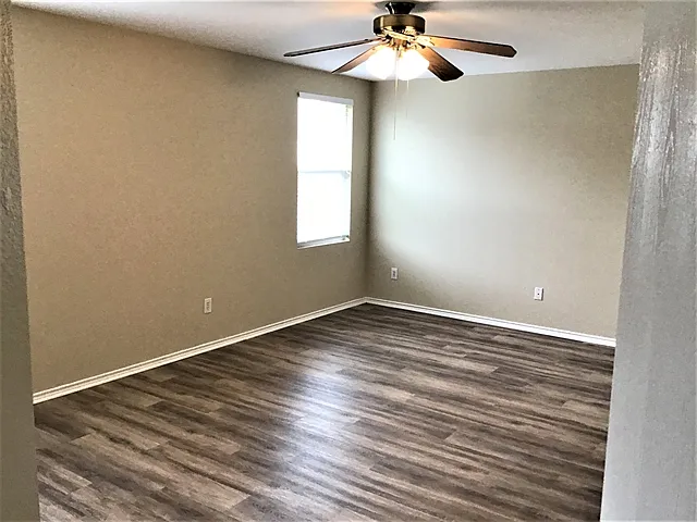 1620 Baxter Springs Dr — Photo 7