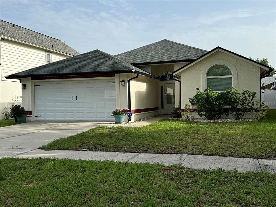 1st image of 10908 Kenbrook Dr