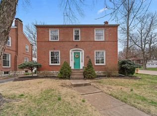 144 Roseacre Ln, Saint Louis, MO 63119