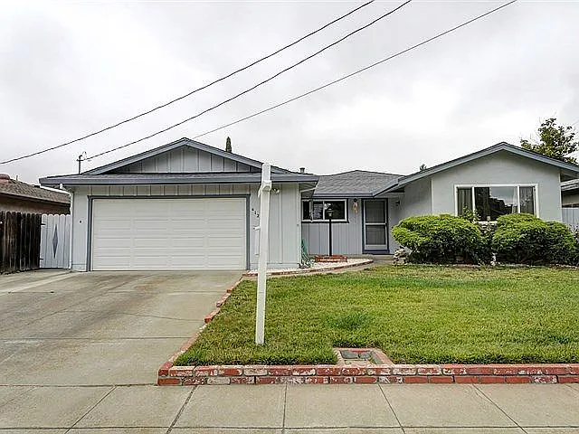 4122 Drake Way photo 1