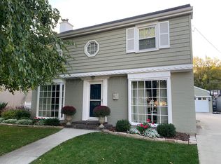 1545 7th St S, Fargo, ND 58103