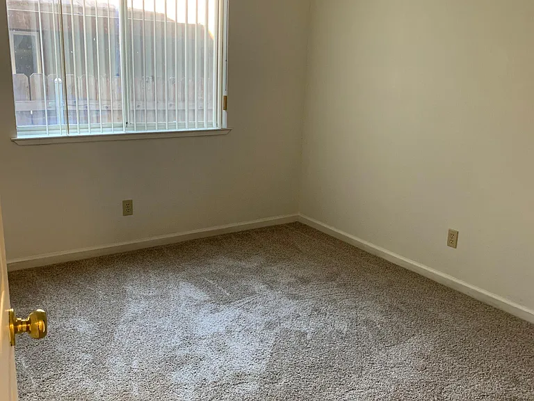 3109 Joellen Ct — Photo 24