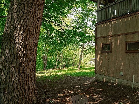 5th image of 271 Ridge Rd