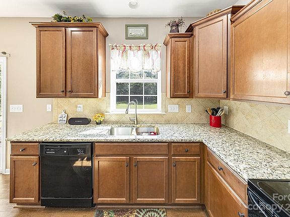 5th image of 13712 Sunrise View Dr