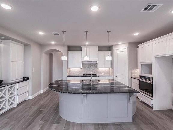 2nd image of 1680 Trellis Dr
