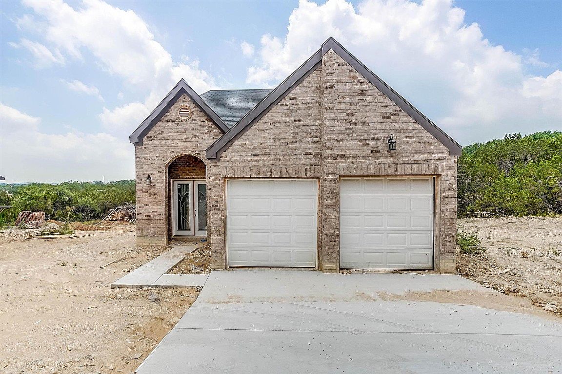 1017 Thicket Trl, Granbury, TX 76048 MLS 20358651 Zillow