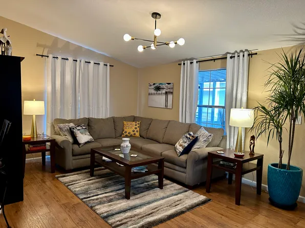 10701 N 99th Ave, Peoria, AZ 85345