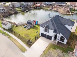 1124 Lakeway Dr, Irving, TX 75060