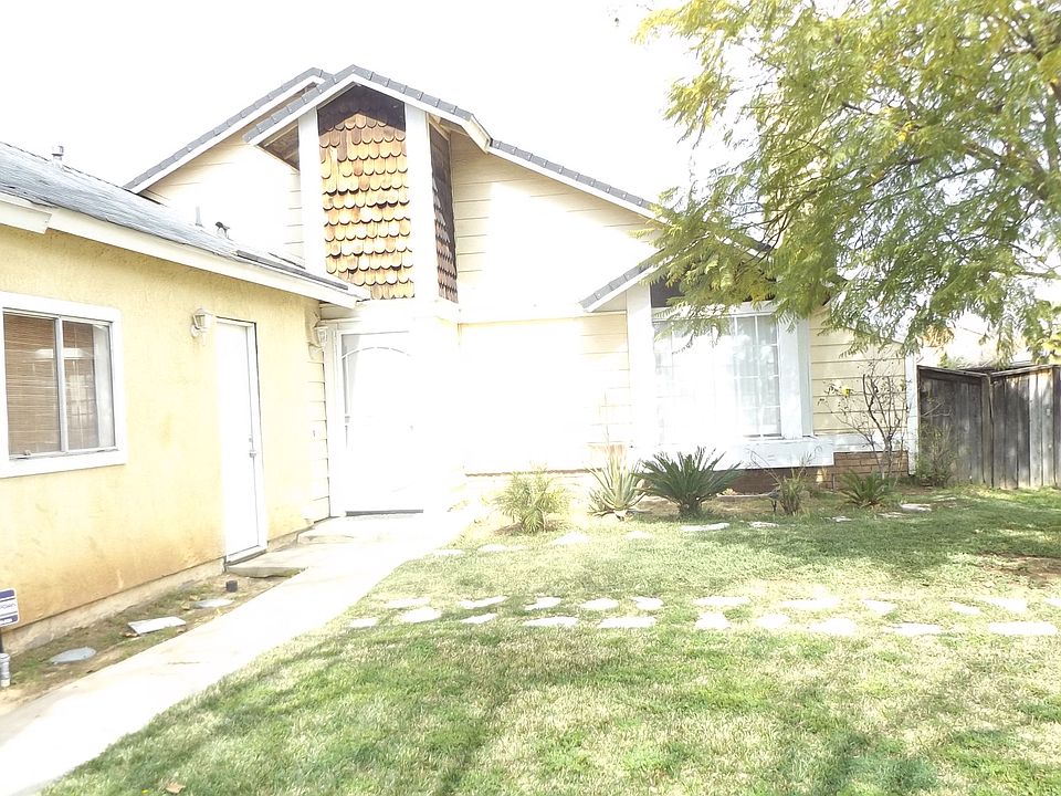 1st image of 25386 Beantree Ct