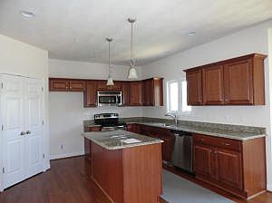 5th image of 5800 Monet Dr