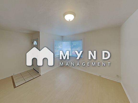 4th image of 120 Madrone Ave #120