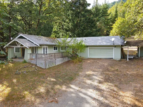 8535 Azalea Glen Rd, Glendale, OR 97442