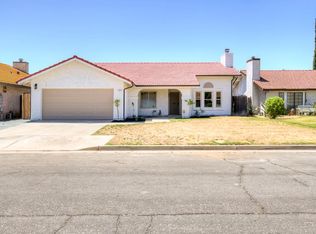 3221 N Hanover Ave, Fresno, CA 93722