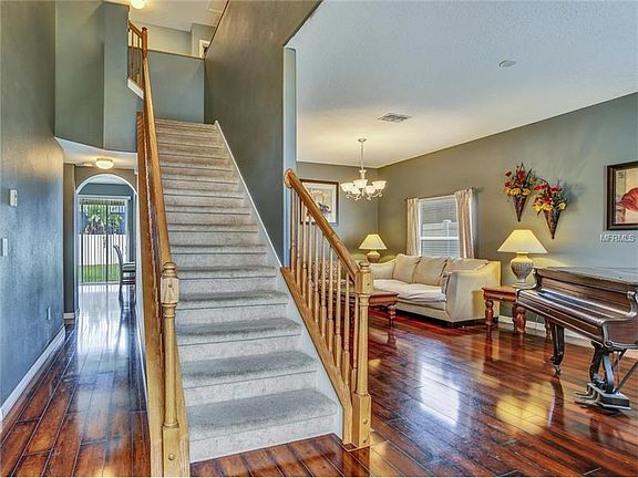 4th image of 18401 Holland House Loop