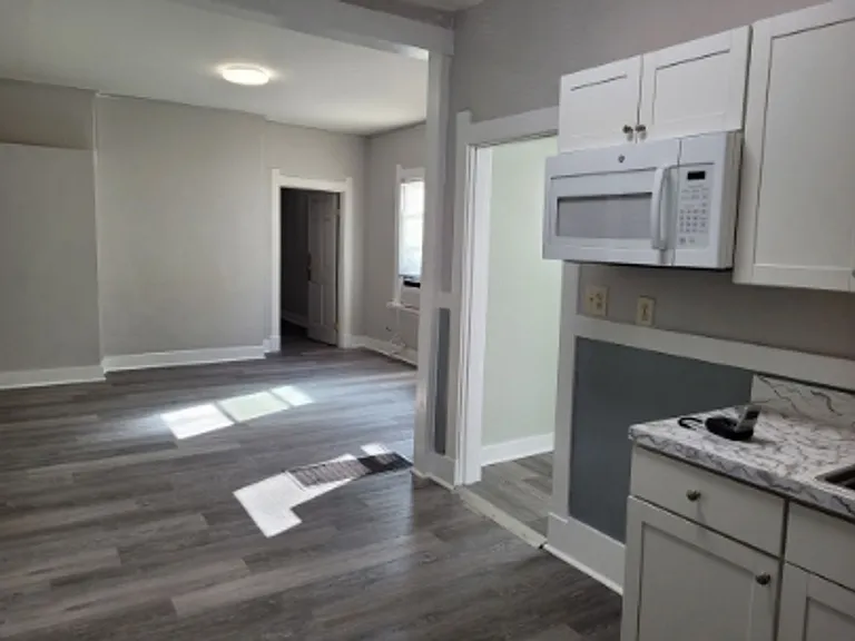 112 Boston Ct — Photo 18