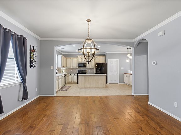 5th image of 1232 Hayden Ln