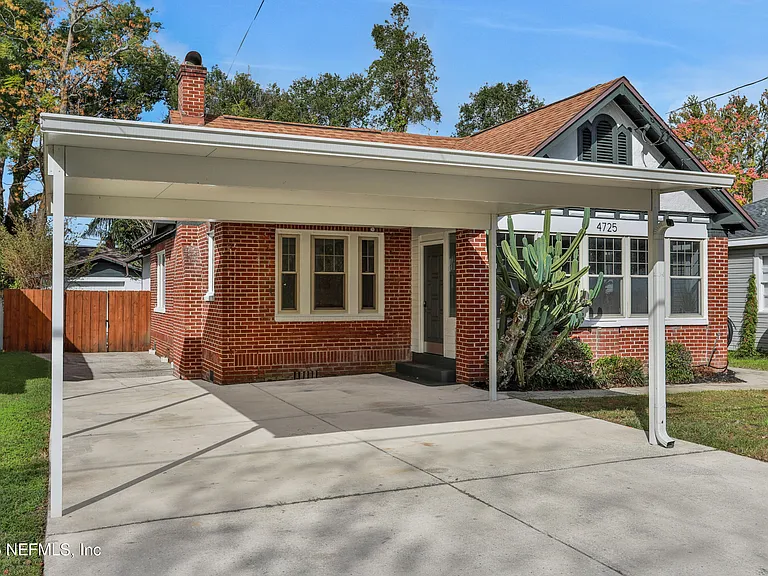 4725 French St — Photo 47