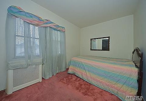5th image of 15913 98th St