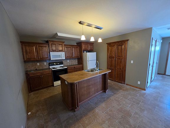 2nd image of 1109 Kimmy Ln APT A