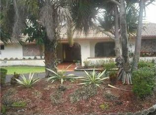 10188 NW 2nd St, Fort Lauderdale, FL 33071