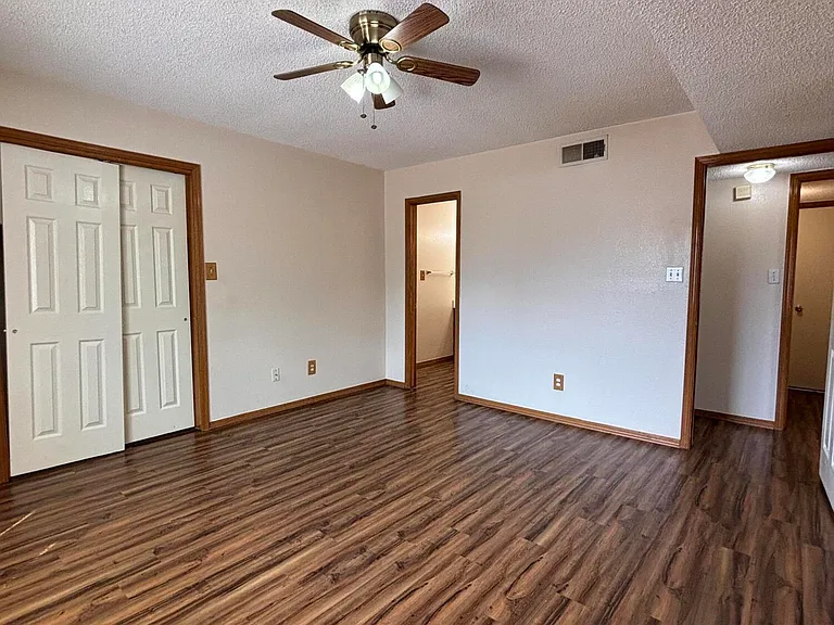7440 Luz De Lumbre Ave — Photo 10
