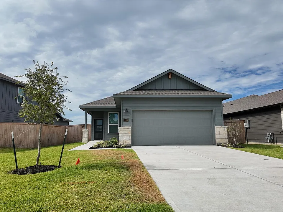 14190 Granger Pointe Ln
