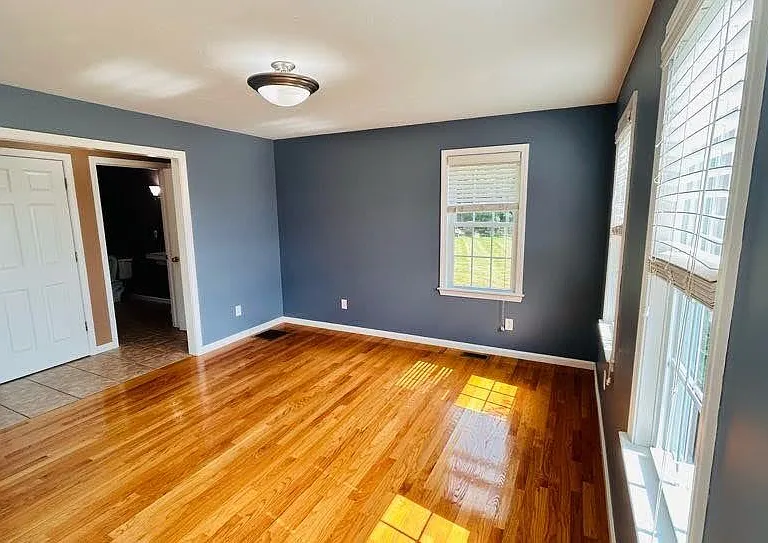10 Jonathan Cir — Photo 18