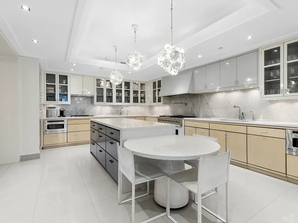 535 West End Avenue image 5 of 28