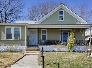 4605 Ray Ave, Saint Louis, MO 63116