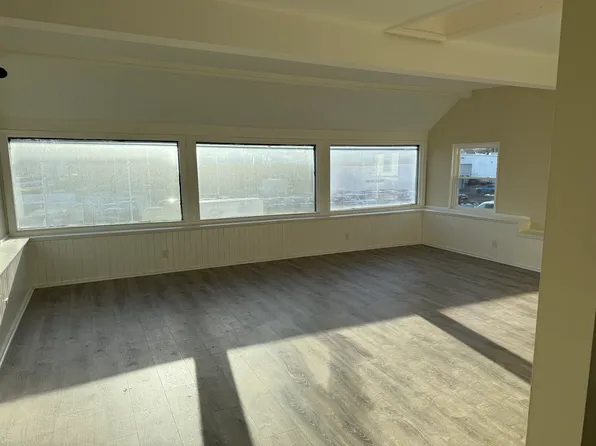 218 W Main St, Batavia, NY 14020