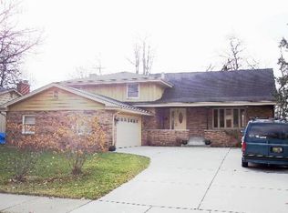 1501 62nd St, Downers Grove, IL 60516