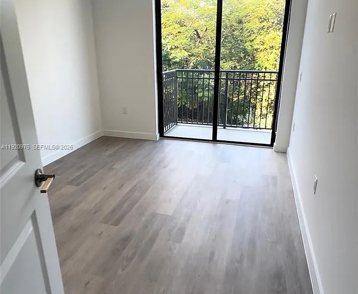 20 NE 19th Ave #302 — Photo 4