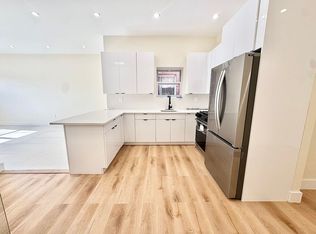 2465 E 1st St, Brooklyn, NY 11223